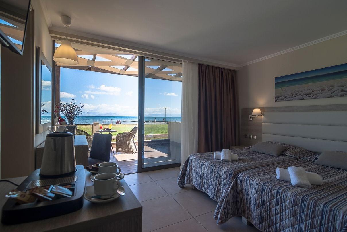 Messonghi Beach Holiday Resort Moraḯtika Luaran gambar